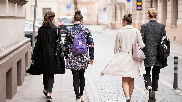 „Per mažai su savo draugais kalbame apie politiką“: aptarė jaunimo vaidmenį rinkimuose