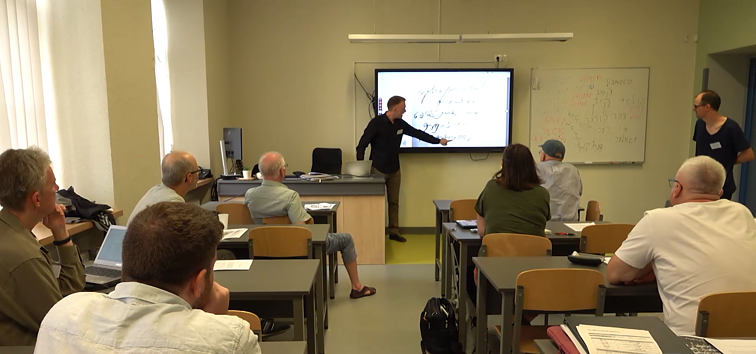 Jidiš kalbos kursai ir „Mame-lošn“ parodos atidarymas nacionalinėje filharmonijoje