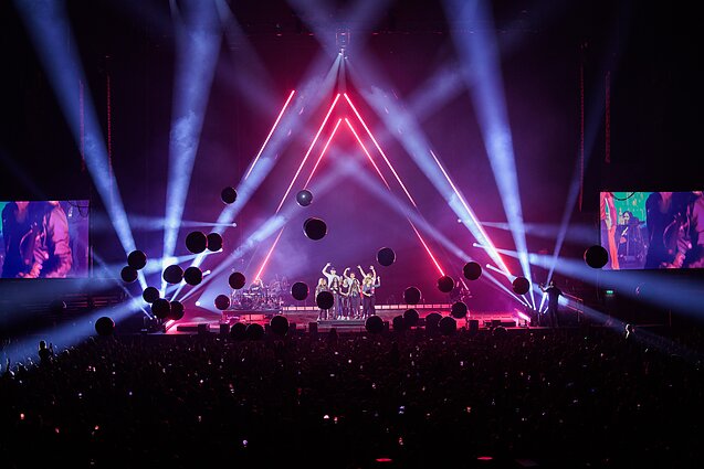 Jaredo Leto grupės „30 Seconds To Mars” koncertas Kauno „Žalgirio“ arenoje