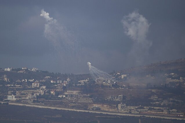 Izraelis naktį ir ryte tęsė karo zona tapusio Beiruto bombardavimą