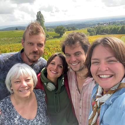 Pietų metas Prancūzijos vynuogyne: Mathieu ir Florance Collonge kviečia prie stalo