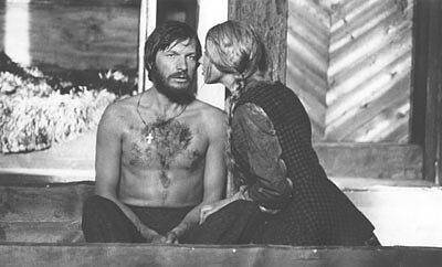 Kadras iš filmo „Tas prakeiktas nuolankumas“