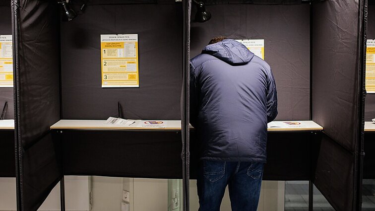 „Kad šitų bezabrazijų nebūtų“: balsuojantys gyventojai įvardijo lūkesčius valdžiai