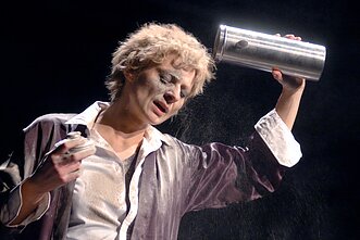 Daiva Stubraitė – Ela „Nekalti“ (rež. Gintaras Varnas), KVDT 2005 m.