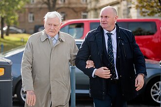 Valdas Adamkus Valdas Adamkus