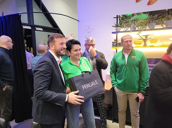 Demokratų sąjungos „Vardan Lietuvos“ rinkimų štabą aplankė D. Gudzinevičiūtė