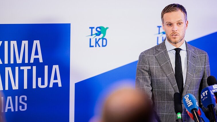 Landsbergis: rizikuojame atsibusti kitoje realybėje