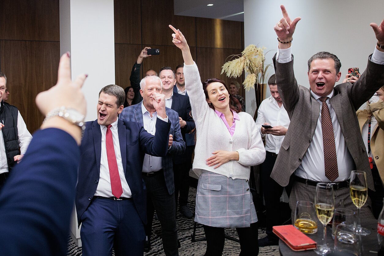 Pirmasis Seimo rinkimų turas. „Nemuno aušros“ rinkimų štabas. Remigijus Žemaitaitis