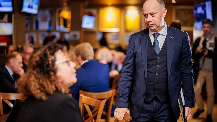 Veryga teigia kol kas negalintis atsakyti, ar Vėgėlės draugija – klaida