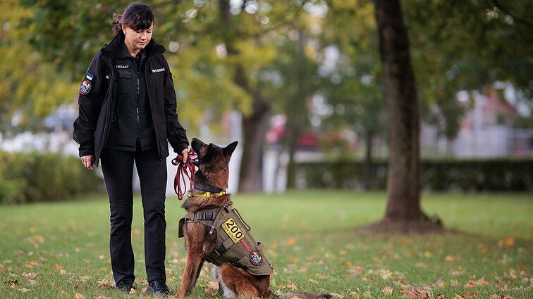 Žuvusiųjų kūnų Ukrainoje ieškanti Larysa: esame kaip robotai – emociškai paralyžiuoti