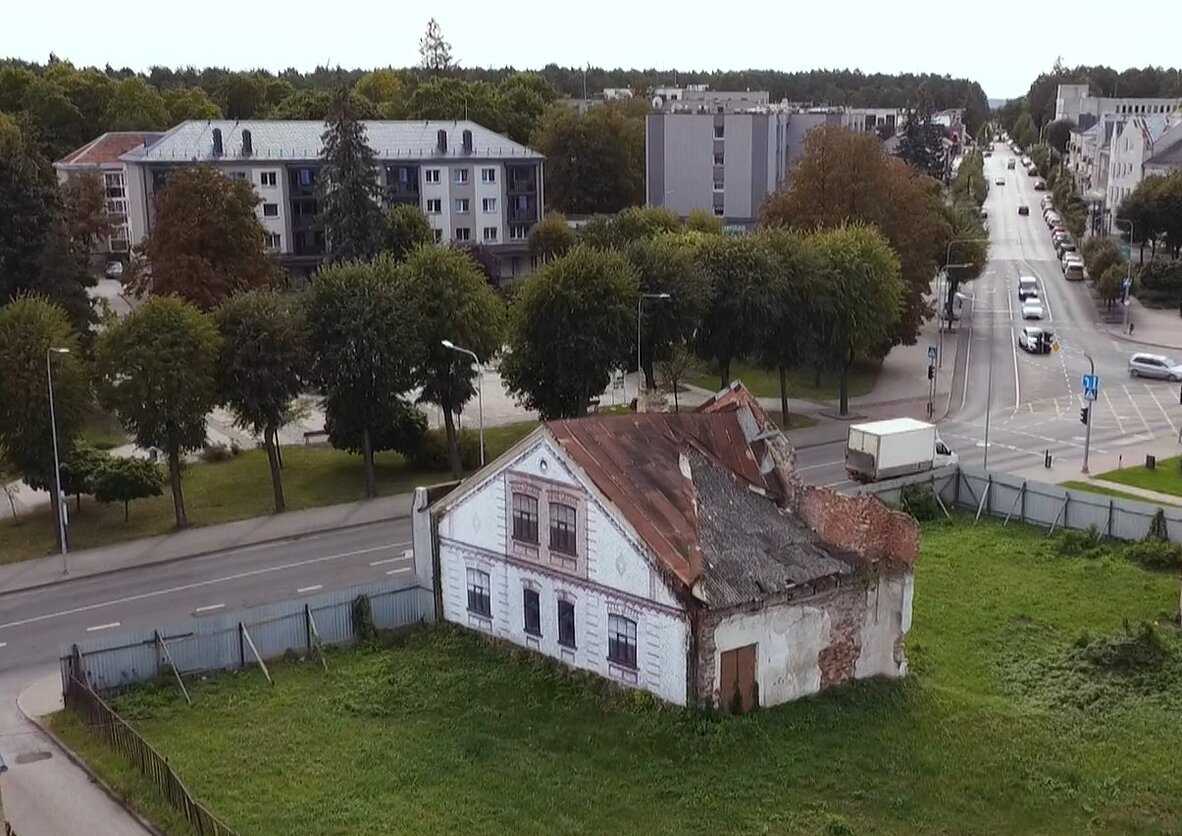 Pastatas, kuriame kadaise buvo įsikūręs kino teatras „Taika“