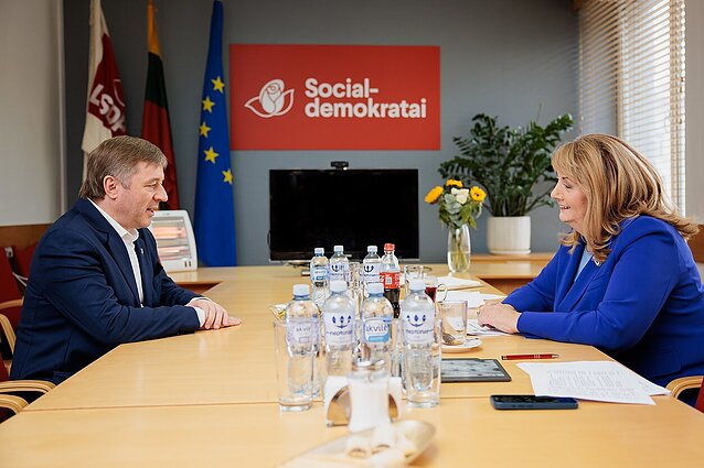 Susitiko Blinkevičiūtė, Karbauskis ir Vėgėlė: sutarė besąlygiškai remti vienas kitą