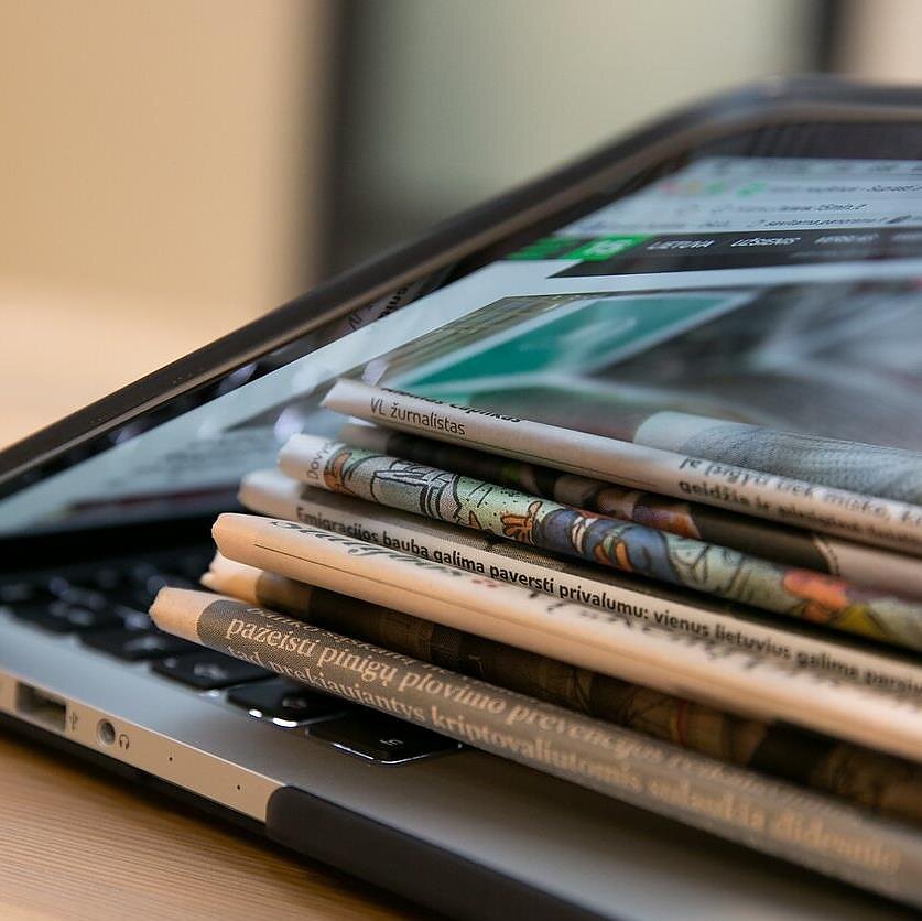 Per Medijų rėmimo fondo laivo bortą išmesti keleiviai: šįkart tai anglakalbiai leidiniai