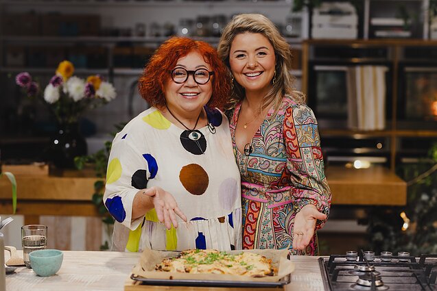 Viena vaikus auginusi Mičiulienė praeities nesigėdi: ir bulves kasdavau, kad užsidirbčiau