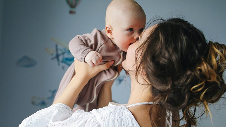 Genetikas apie tėvų indėlį į vaikus: iš mamų gauname visą energetinę sistemą