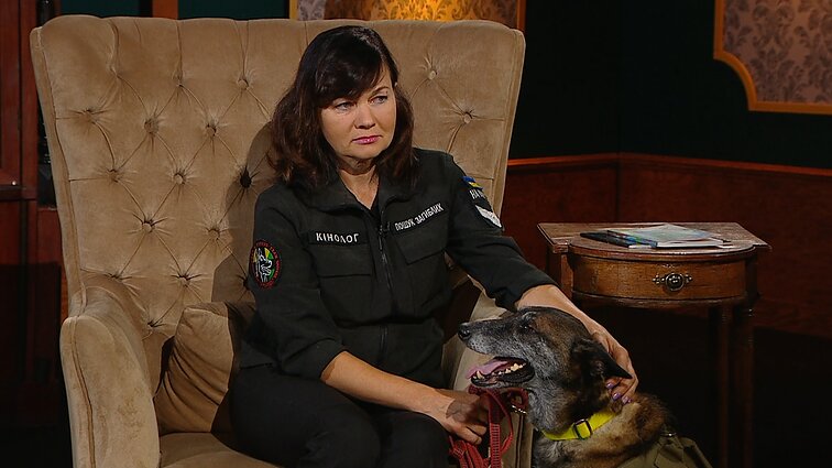 Žmonių paiešką Ukrainoje vykdanti kinologė: per karą šunų į pensiją išleisti negalime