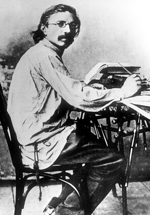 Šolemas Aleichemas, vienas iš moderniosios jidiš literatūros pradininkų, 1910 m.
