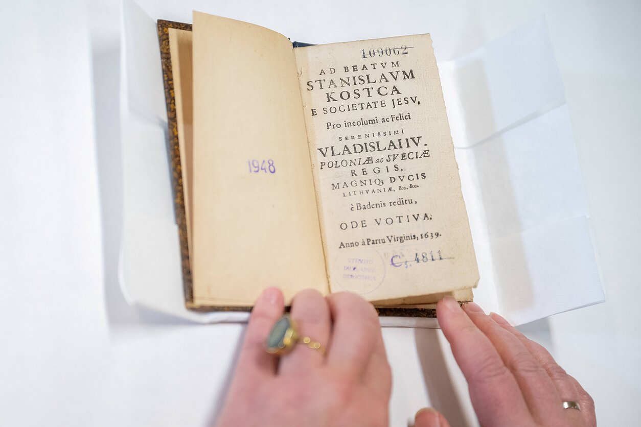 W kowieńskiej bibliotece Ąžuolyno odnaleziono książkę Macieja Kazimierza Sarbiewskiego z 1639 r.