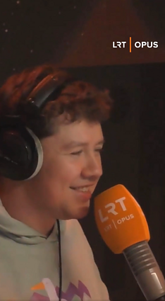 LRT OPUS studijoje – gyva dviejų laidų vedėjų repo improvizacija