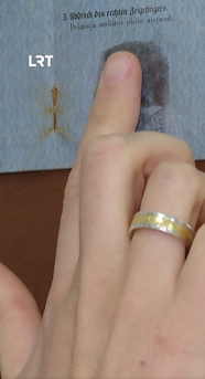 Kaip seniau atrodė asmens dokumentai?