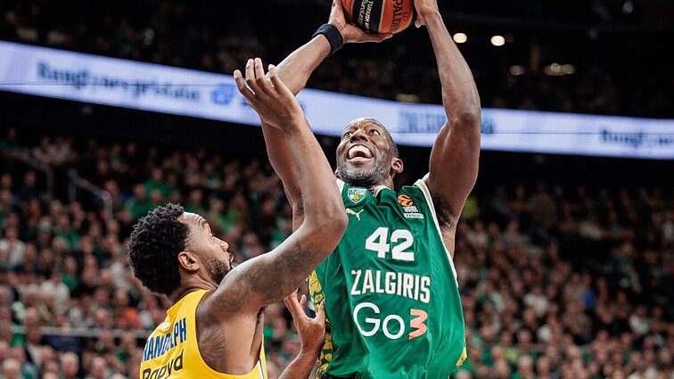 „Žalgiris“ siekia pratęsti pergalių seriją: namuose – akistata su „Maccabi“