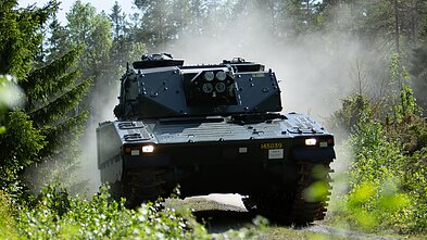 CV90