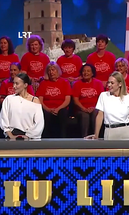 Filmanavičiūtė ir Pauliukaitis kovoja dėl dešrytės!