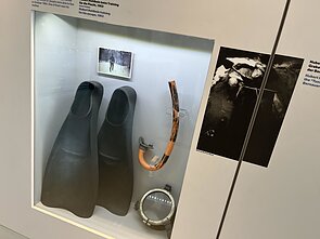 Plaukmenys, padėję Hubertui Hohlbeinui perplaukti Jungferno ežerą ir patekti į Vakarų Berlyną Plaukmenys, padėję Hubertui Hohlbeinui perplaukti Jungferno ežerą ir patekti į Vakarų Berlyną