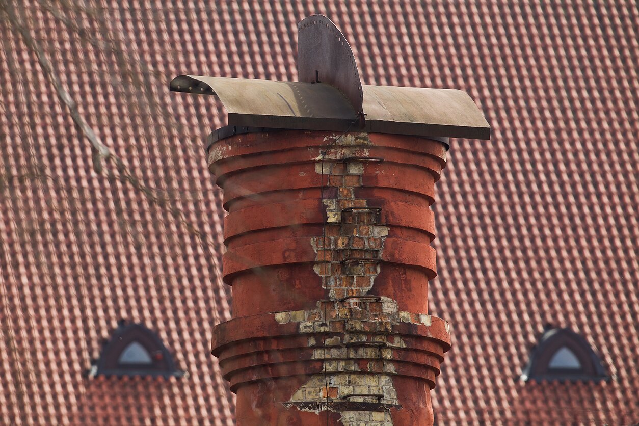 A plant chimney (associative image)