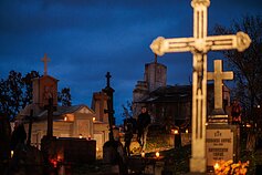 Vėlinių išvakarės. Rasų kapinės