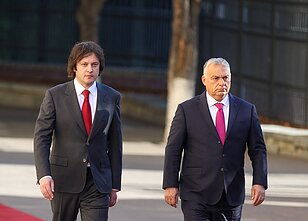 Sakartvelo ministras pirmininkas Iraklis Kobachidzė ir Vengrijos premjeras Viktoras Orbanas Sakartvelo ministras pirmininkas Iraklis Kobachidzė ir Vengrijos premjeras Viktoras Orbanas