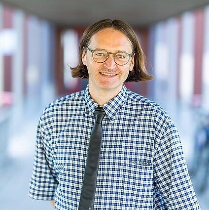 M. Savičiūtė, Valentinas Klimašauskas