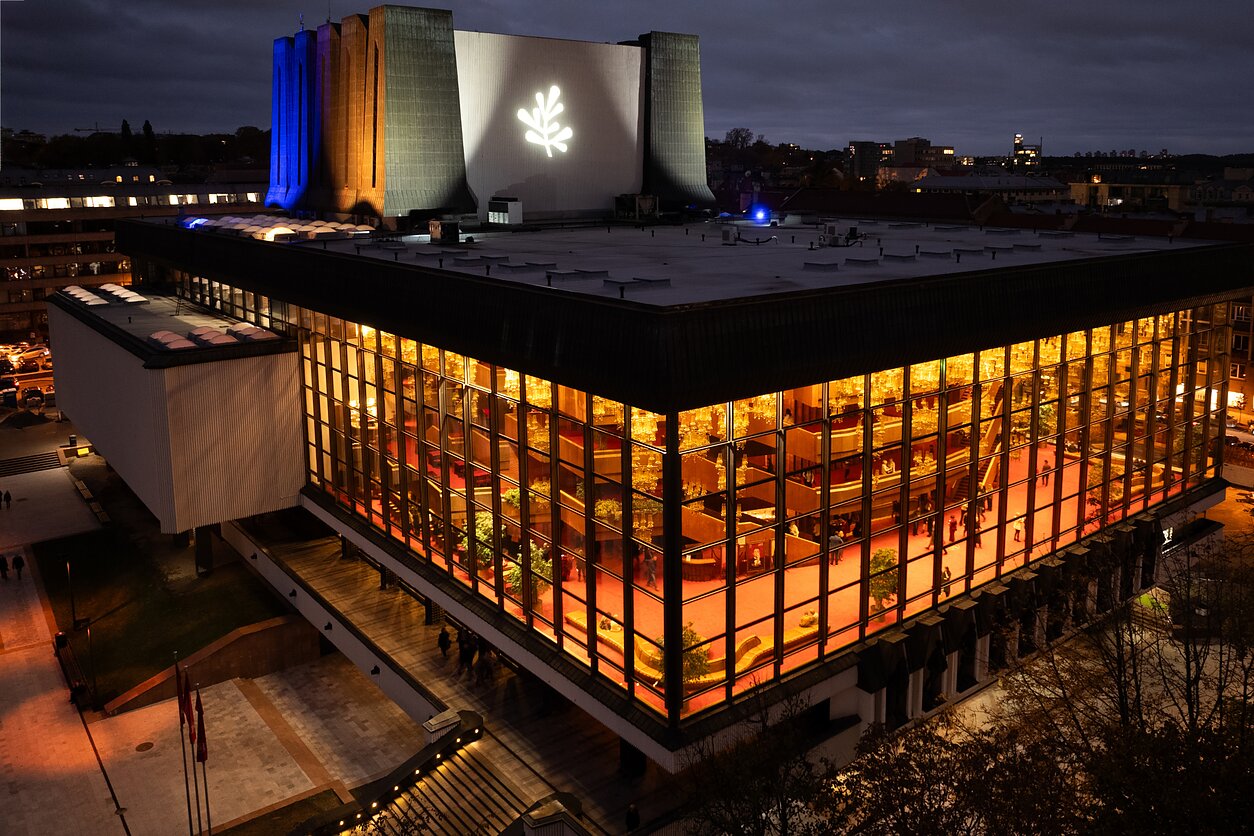 Litewski Narodowy Teatr Opery i Baletu Litewski Narodowy Teatr Opery i Baletu