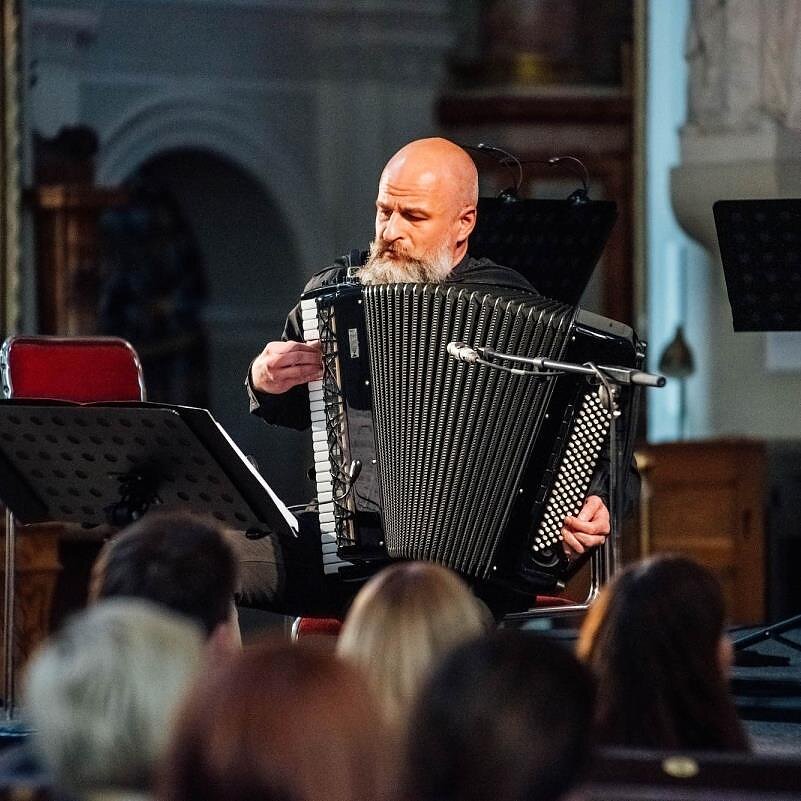 T. Terekas, Raimondas Sviackevičius - apie akordeoną XXI a. Pasakojimas apie Juozą Žilevičių