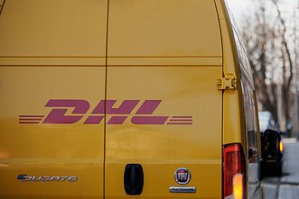 DHL