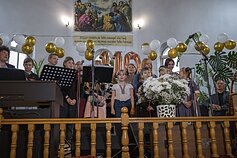 Bažnyčia Dobropilioje. Protestantai Ukrainoje nėra pagrindinė krikščionių bendruomenė. Ypač šalies rytuose daugiau tikinčiųjų pritraukia stačiatikių krikščionybės kryptis ir iki 2019-metų jai atstovavusi Maskvos patriarchato bažnyčia