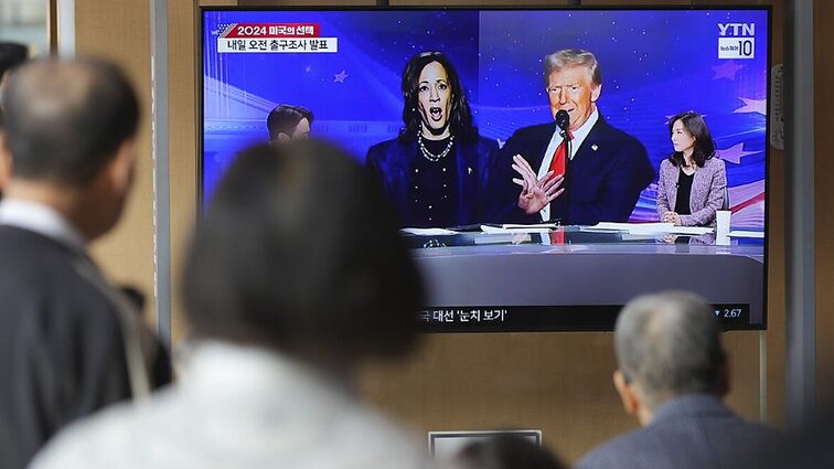 JAV rinkimų tendencijas įvertinęs apžvalgininkas: rezultatai kybo ant plauko