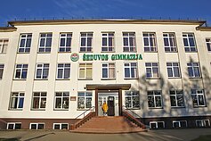 Šeduvos gimnazija.