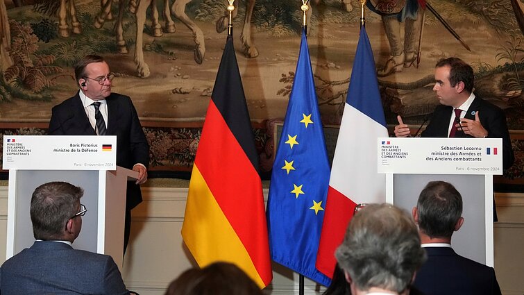 Vokietijos ir Prancūzijos gynybos ministrai: po Trumpo pergalės būtina Europos sanglauda