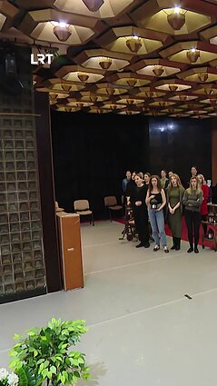 LNOBT kviečia pasidžiaugti jubiliejumi: apžiūrėkite sceną!