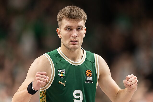 Du tolimi metimai: Giedraitis judina buksuojantį „Žalgirio“ puolimą