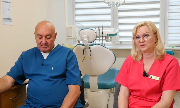 Naujają Kachovką į Naująją Akmenę iškeitę Lilija ir Olehas: be galo ilgimės namų