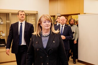 Vilija Blinkevičiūtė, Gintautas Paluckas ir Saulius Skvernelis. Pasirašoma koalicijos sutartis