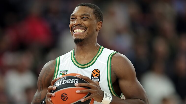 Pirmieji Walkerio taškai Eurolygoje: pasižymėjo baudos metimu ir dvitaškiu