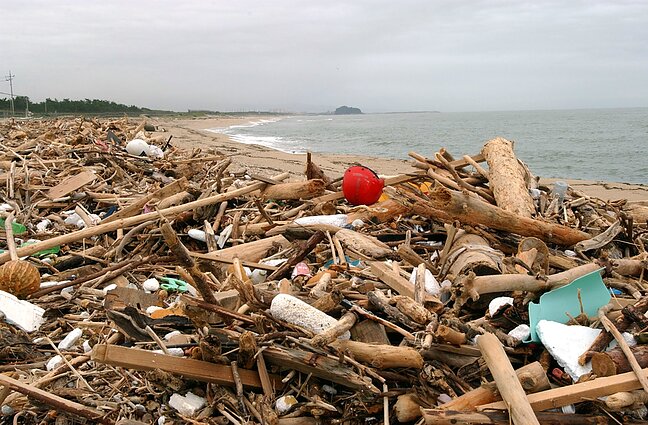 Plastiko šiukšlės paplūdymiuose