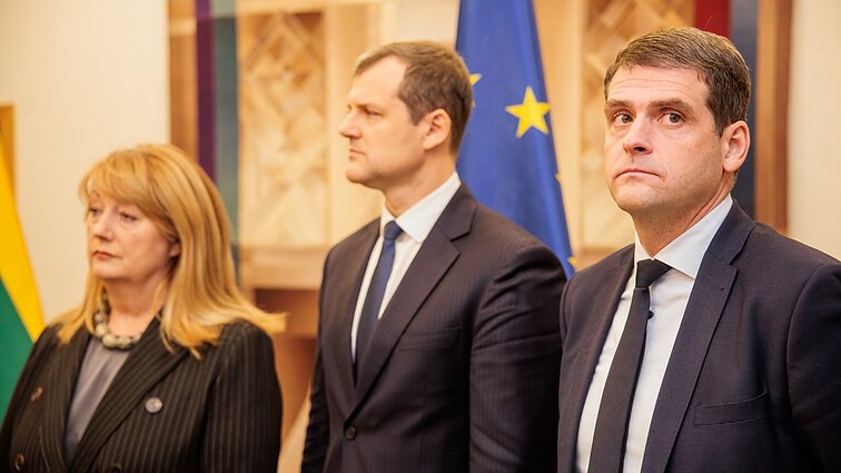 Politologas: Žemaitaitį pasikvietęs Paluckas rizikuoja savo partijos ir visos šalies vardu