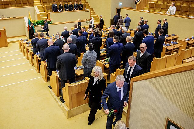 Niespodzianka dla Žemaitaitisa: część opozycji opuściła salę, gdy składał przysięgę