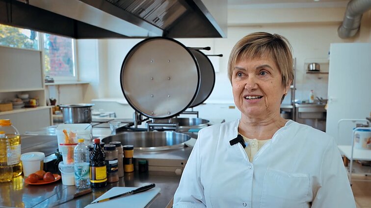 Daugiabutyje veikiančią „Carito“ valgyklą pakeitusi Rita: jei galėtume, virtume cepelinus