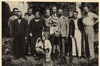 Kazys Pakštas with the Kuisys family in Pretoria  