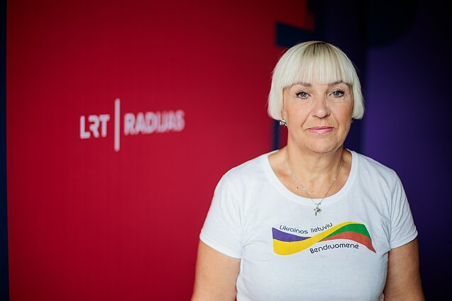 Makarova apie be elektros liekančius ukrainiečius: džiugu, kad bent jau ryšys yra